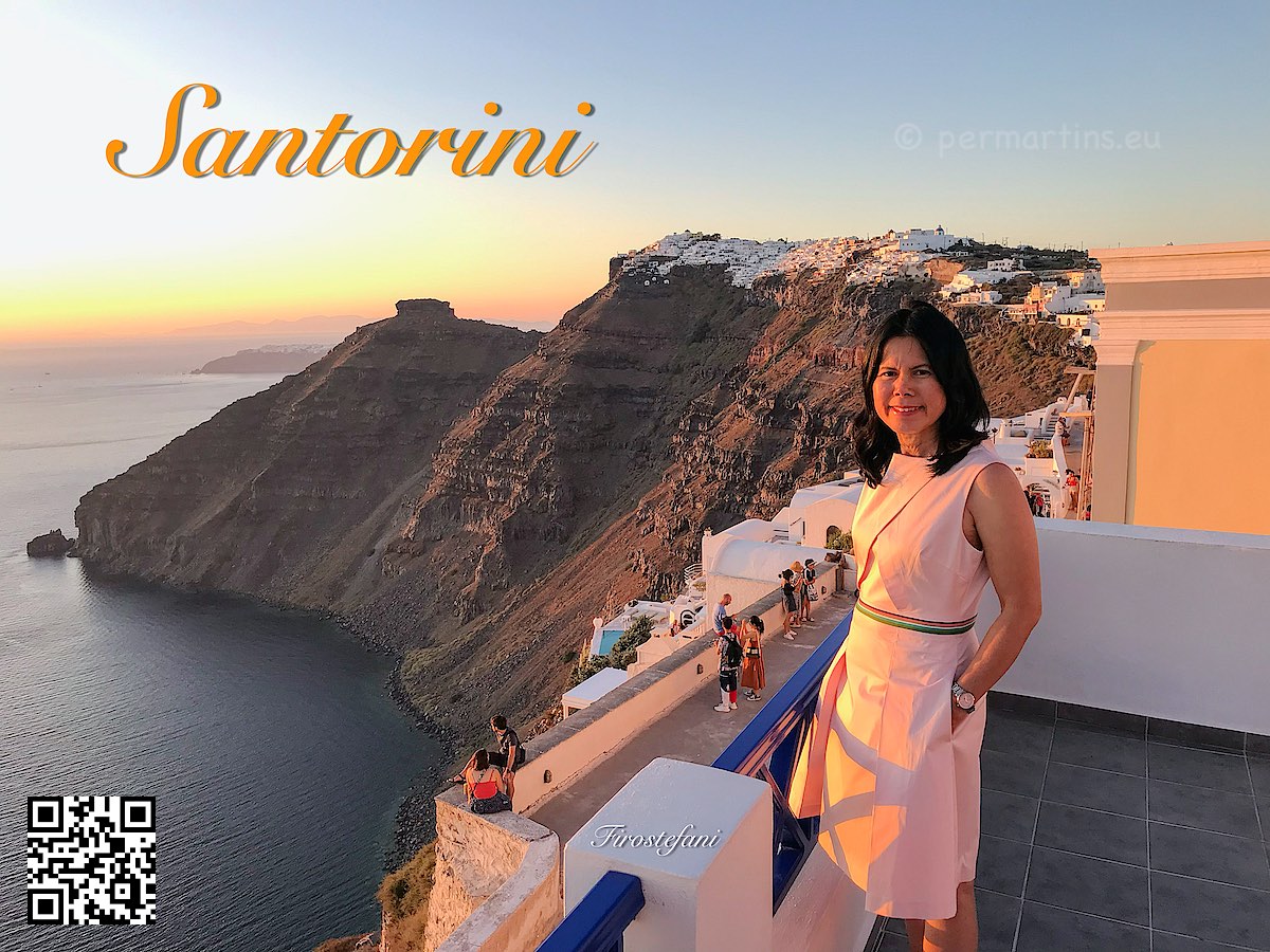 Greece, Santorini, Firostefani.